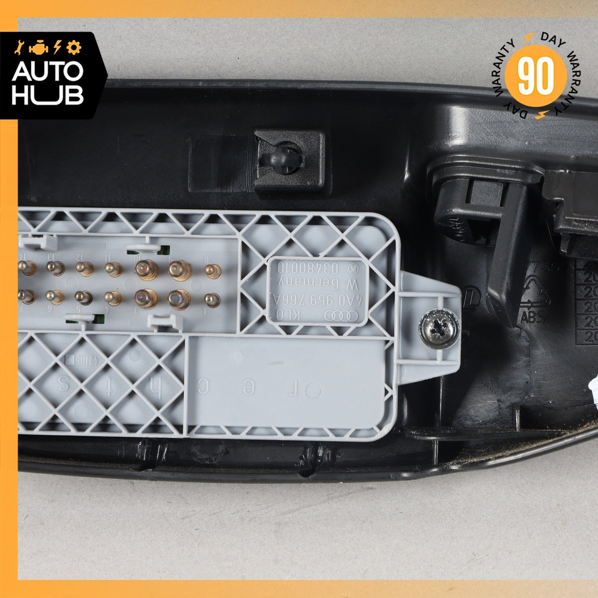 02-07 Maserati Coupe 4200 M138 Front Right Seat Control Memory Switch Cover OEM - photo 11