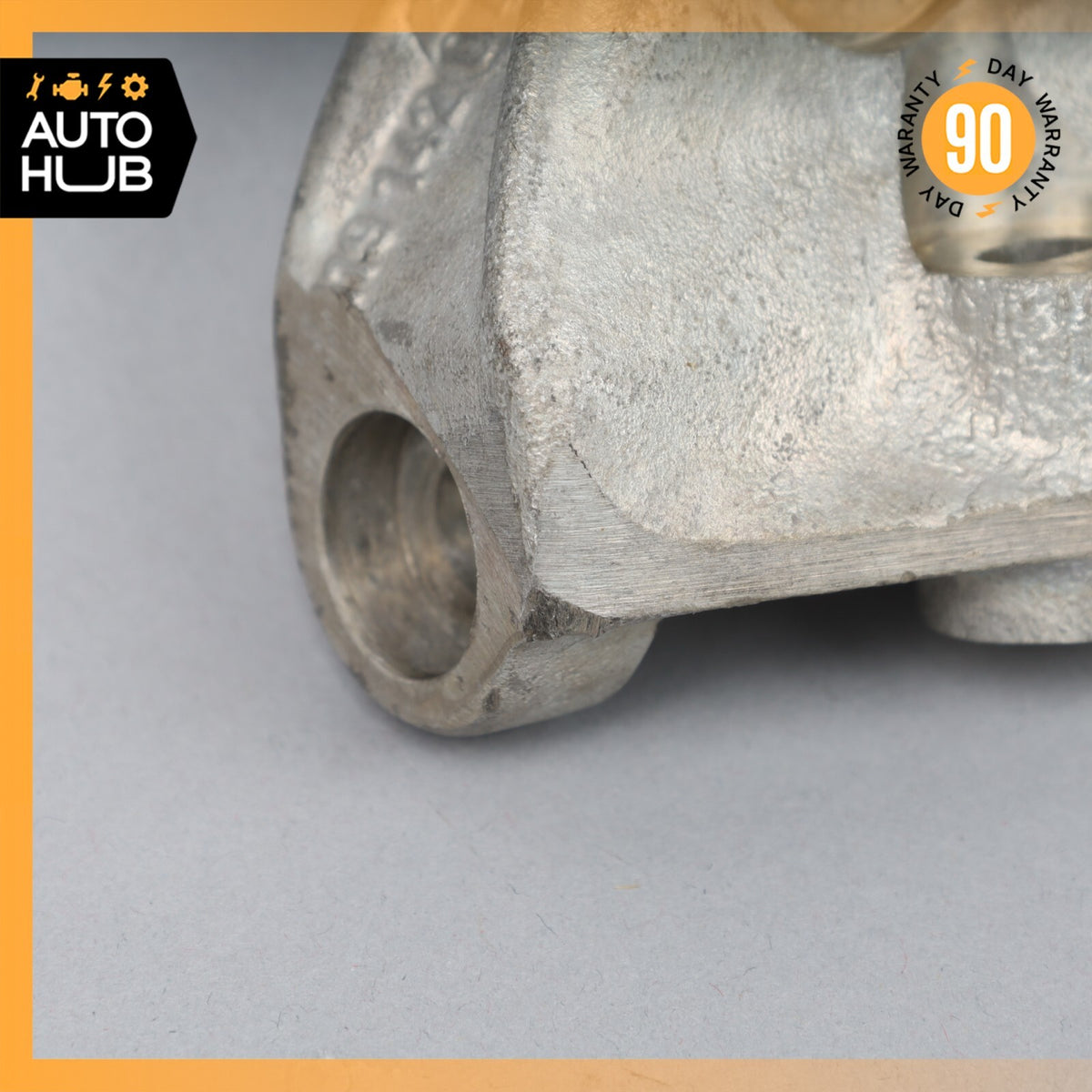90-92 Mercedes R129 500SL M119 Engine Motor Air Pump Bracket OEM - photo 3