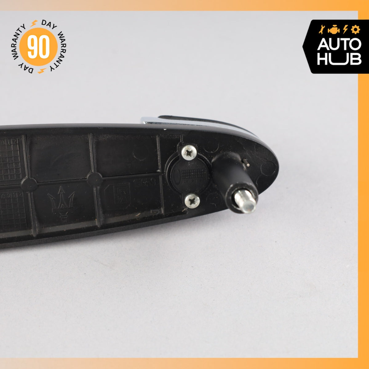 03-13 Maserati Quattroporte M139 Interior Roof Grab Handle Front Right Side OEM - photo 6