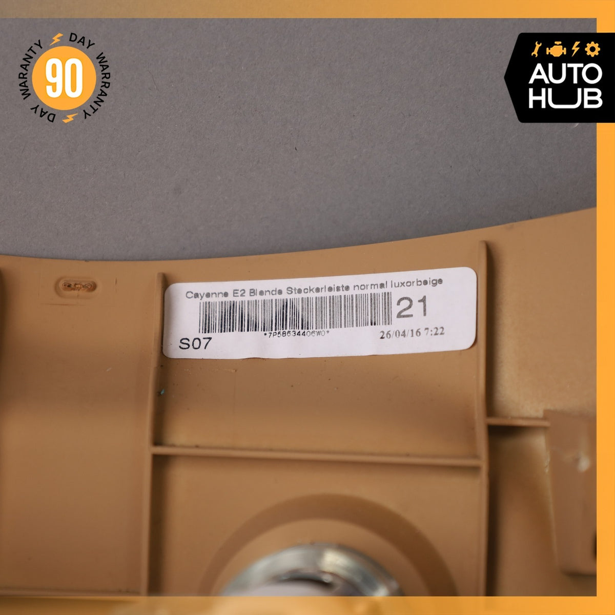 11-18 Porsche Cayenne 958 Rear Center Console Trim Panel Beige OEM - photo 11