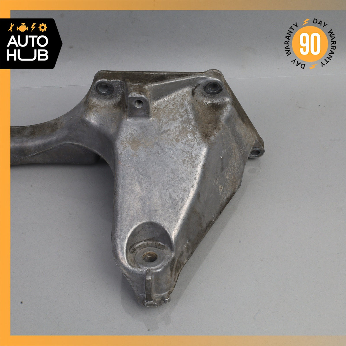 01-02 Mercedes W220 CL600 S600 Front Left Driver Engine Bracket 1372230404 OEM - photo 3