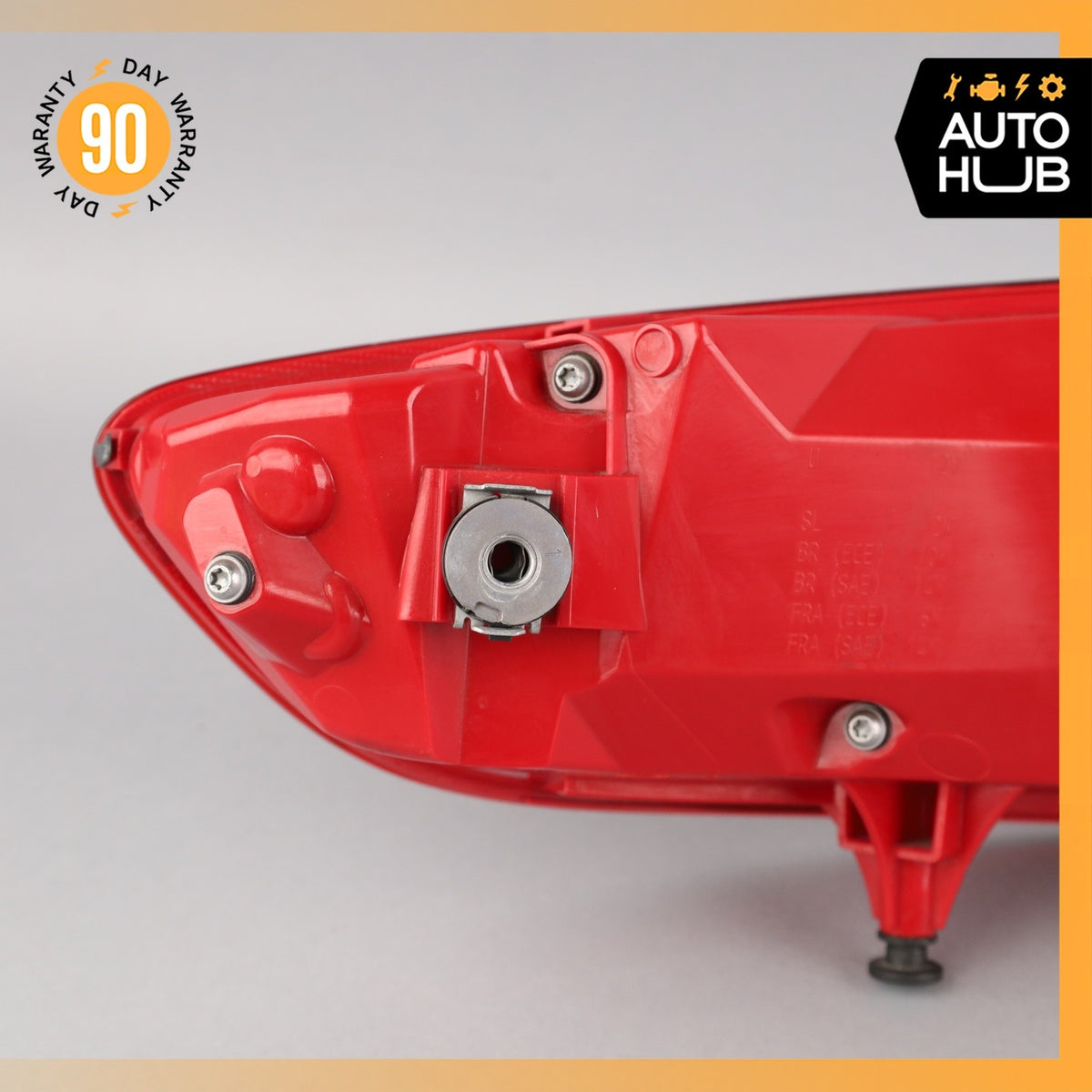 15-18 Porsche Macan 95B S GTS Right Side Outer Tail Light Lamp 95B945096N OEM - photo 12