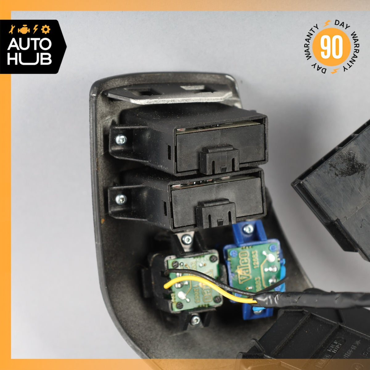 03-13 Maserati Quattroporte M139 Front Right Side Seat Control Switch OEM - photo 11