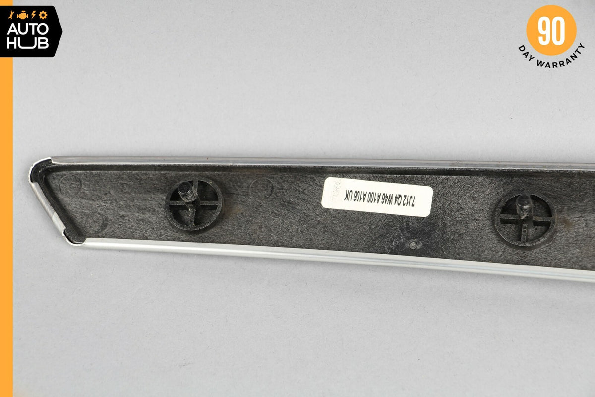 05-07 Mercedes W203 C230 C320 Front Right Side Interior Door Panel Trim Silver - photo 8
