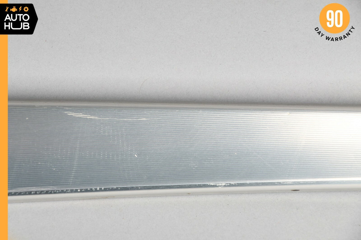 05-07 Mercedes W203 C230 C320 Front Right Side Interior Door Panel Trim Silver - photo 3