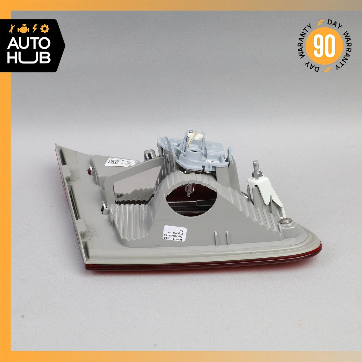 Mercedes W242 B250e Inner Tail Light Lamp Rear Right Side OEM - photo 13