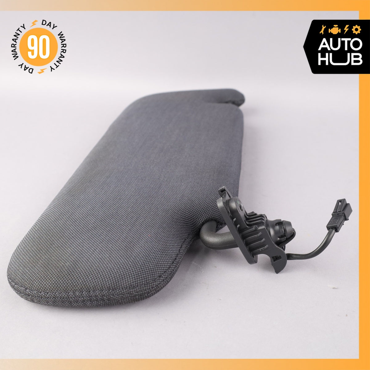 17-24 Maserati Levante M161 Left Driver Side Sunvisor Sun Visor Black OEM 89k - photo 12