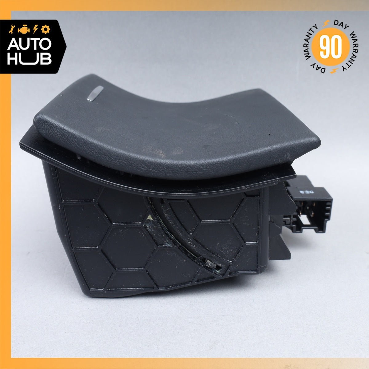 07-09 Mercedes W221 S600 S65 AMG Rear Ashtray Lighter Compartment Black OEM - photo 7