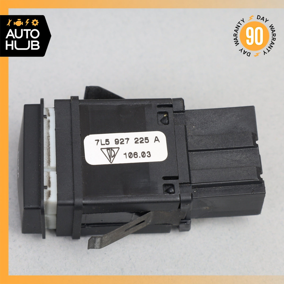 03-10 Porsche Cayenne 955 Dashboard PSM Stability Control Switch 7L5927225A OEM - photo 3