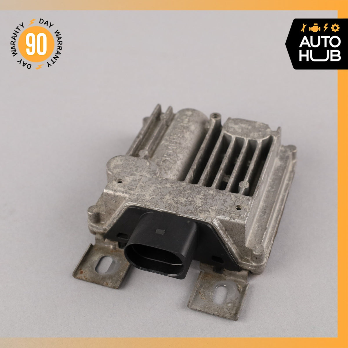 11-18 Porsche Cayenne 958 GTS Fuel Pump Control Module 7P0906093A OEM - photo 1