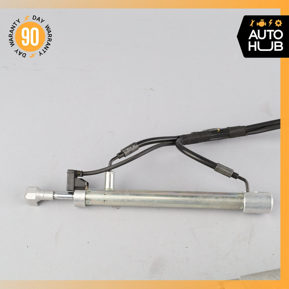 Mercedes W221 S550 Trunk Lid Locking Hydraulic Pull Down Pump w/ Foam Case OEM - photo 16