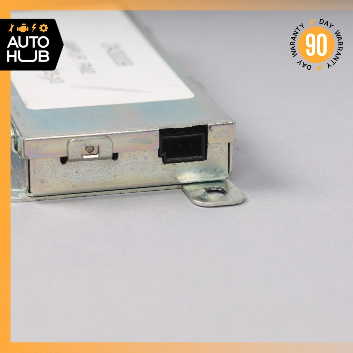 09-13 Maserati Quattroporte M139 Rear Left Antenna AM/FM Amplifier Module OEM - photo 3