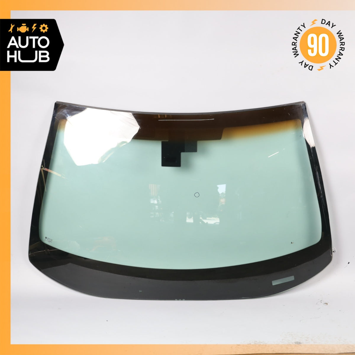 04-09 Cadillac XLR Front Window Windshield Glass 20784513 OEM - photo 1