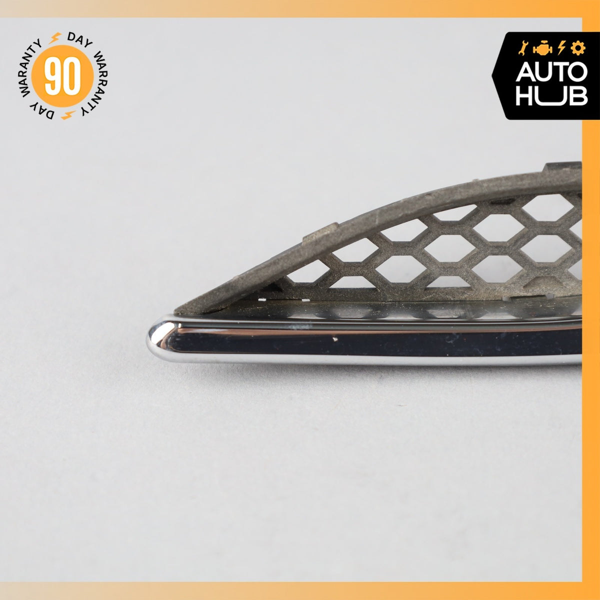 14-16 Maserati Ghibli M157 Right Fender Panel Grille Vent Set 670025654 OEM - photo 3
