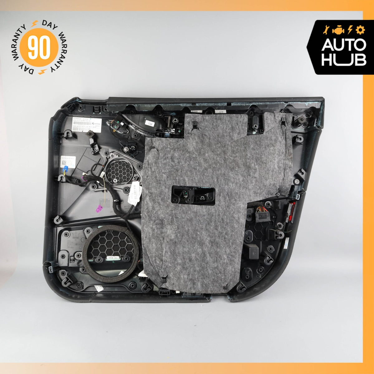 17-20 Maserati Levante M161 Interior Door Panel Front Left Side Black OEM 73k - photo 10