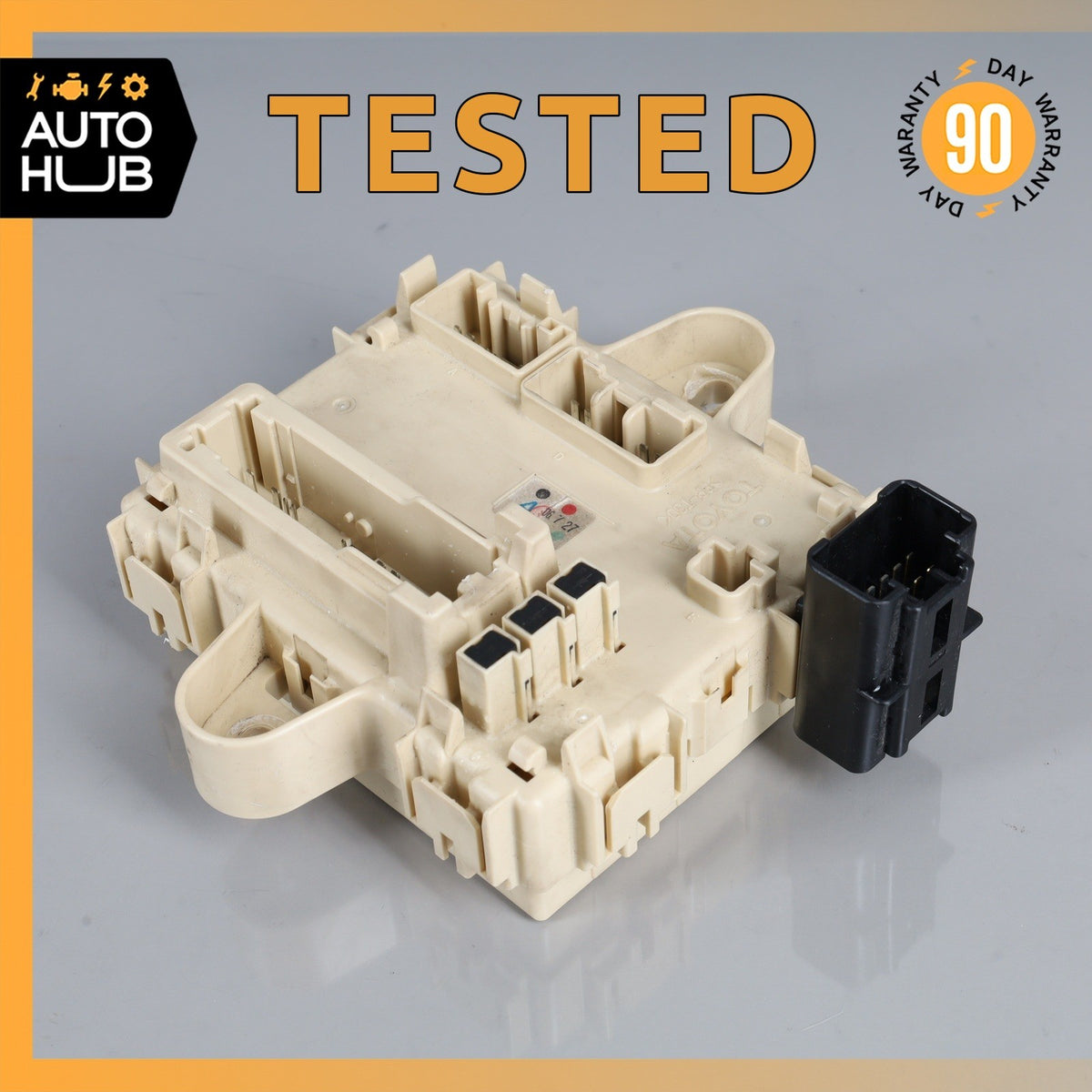 07-09 Lexus XU30 RX400H RX350 Fuse Relay Junction Box OEM - photo 1
