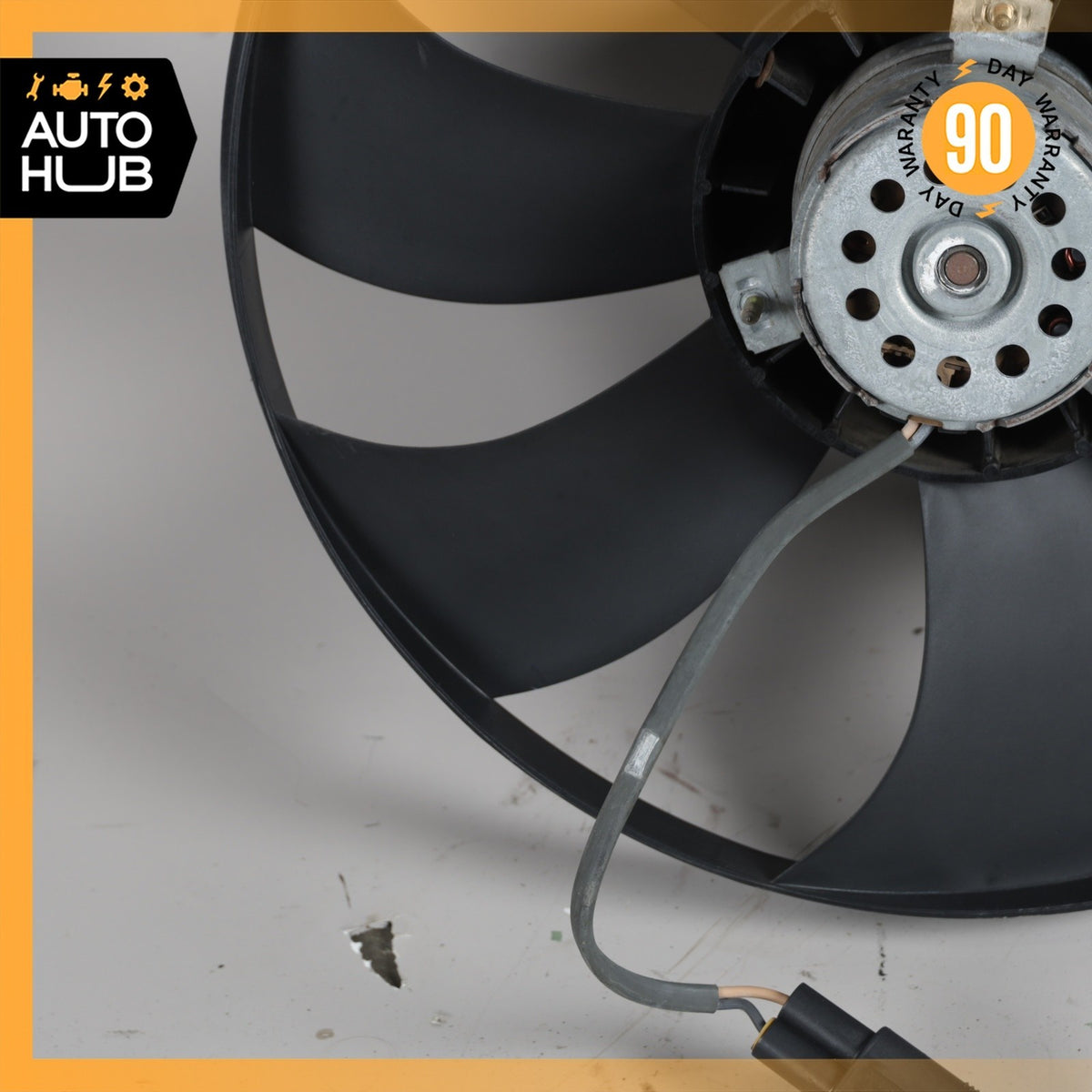 Mercedes R170 SLK320 SLK32 AMG Engine Motor Cooling Radiator Fan Blade Motor OEM - photo 11