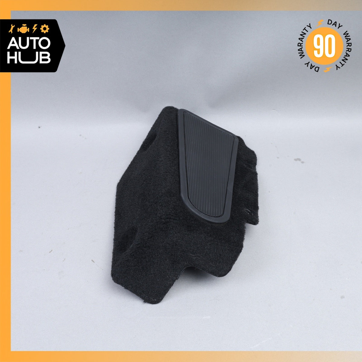 03-19 Maserati GranTurismo S M145 Front Left Foot Rest Cover 67571800 OEM - photo 2