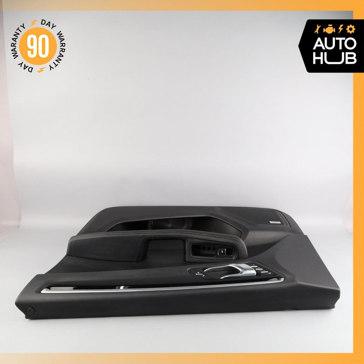 15-24 Porsche Macan 95B Front Right Passenger Side Interior Door Panel OEM - photo 13