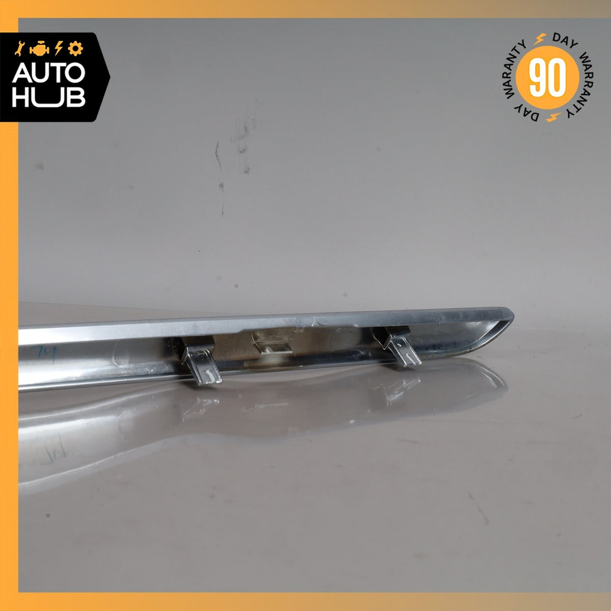 06-12 Mercedes W164 ML550 Left Driver Side Center Console Trim 1646830170 OEM - photo 8