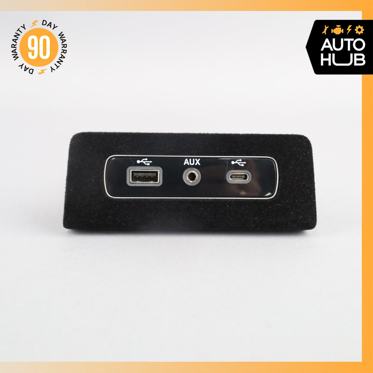 17-23 Alfa Romeo 949 Stelvio Center Console USB AUX Jack Adapter Socket OEM 50k - photo 4