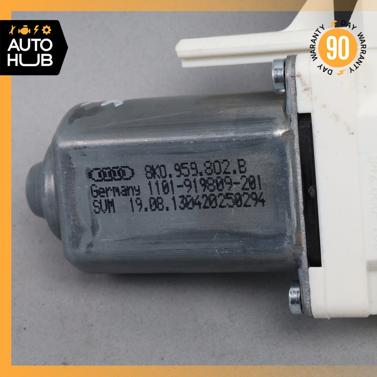 Porsche Cayenne 958 Front Right Window Regulator Motor 8K0959802B OEM - photo 2