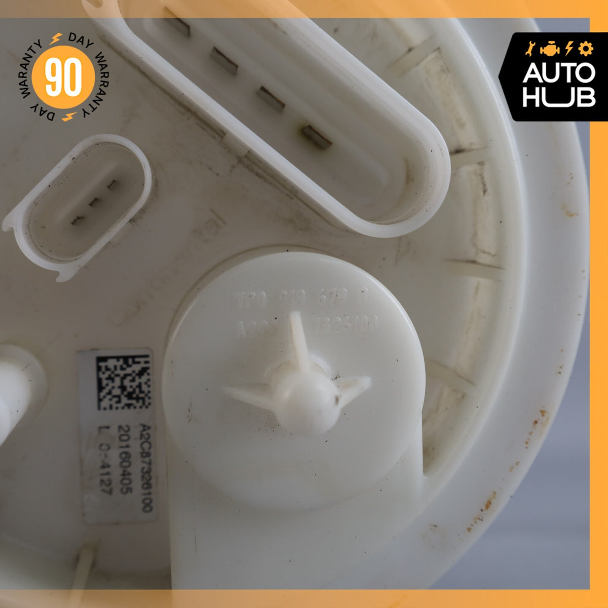 11-18 Porsche Cayenne 958 E-Hybrid Right Side Gasoline Tank Fuel Pump Cover OEM - photo 6