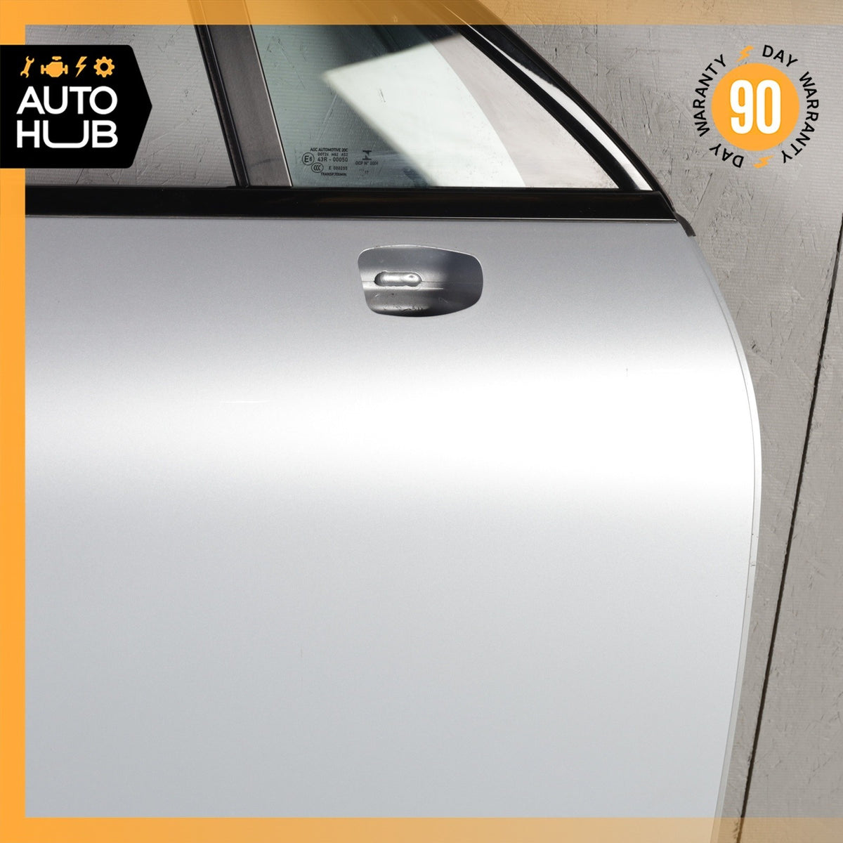 15-25 Porsche Macan 95B GTS Front Right Passenger Side Door Shell Silver OEM 44k - photo 6