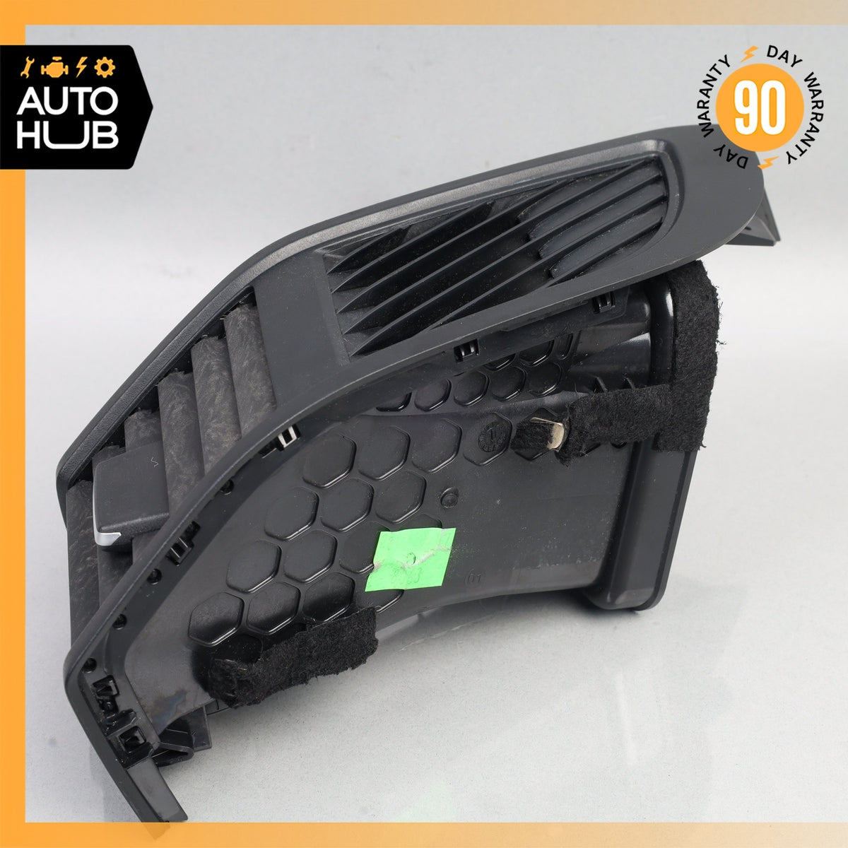 14-21 BMW i3 I01 Right Passenger Side Dashboard A/C AC Air Vent OEM - photo 5