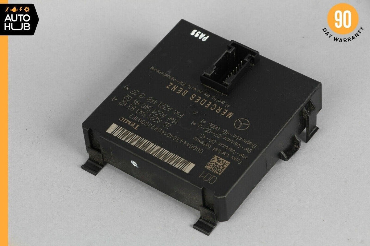 07-14 Mercedes W216 CL63 AMG S600 Central Gateway Control Module 2215408362 OEM - photo 2