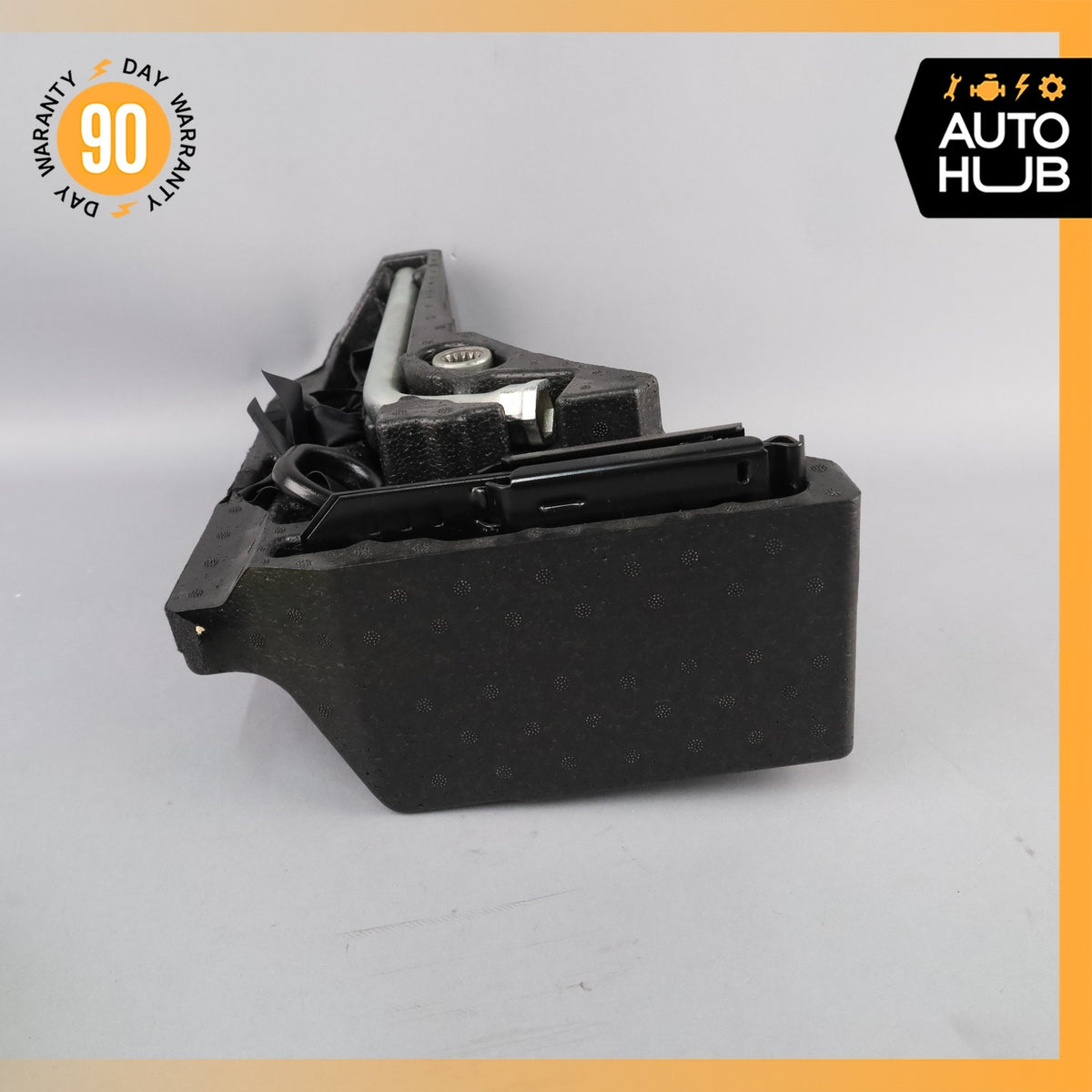 Porsche Macan 95B Emergency Spare Tool Kit w/ Foam 95B012109A OEM - photo 7