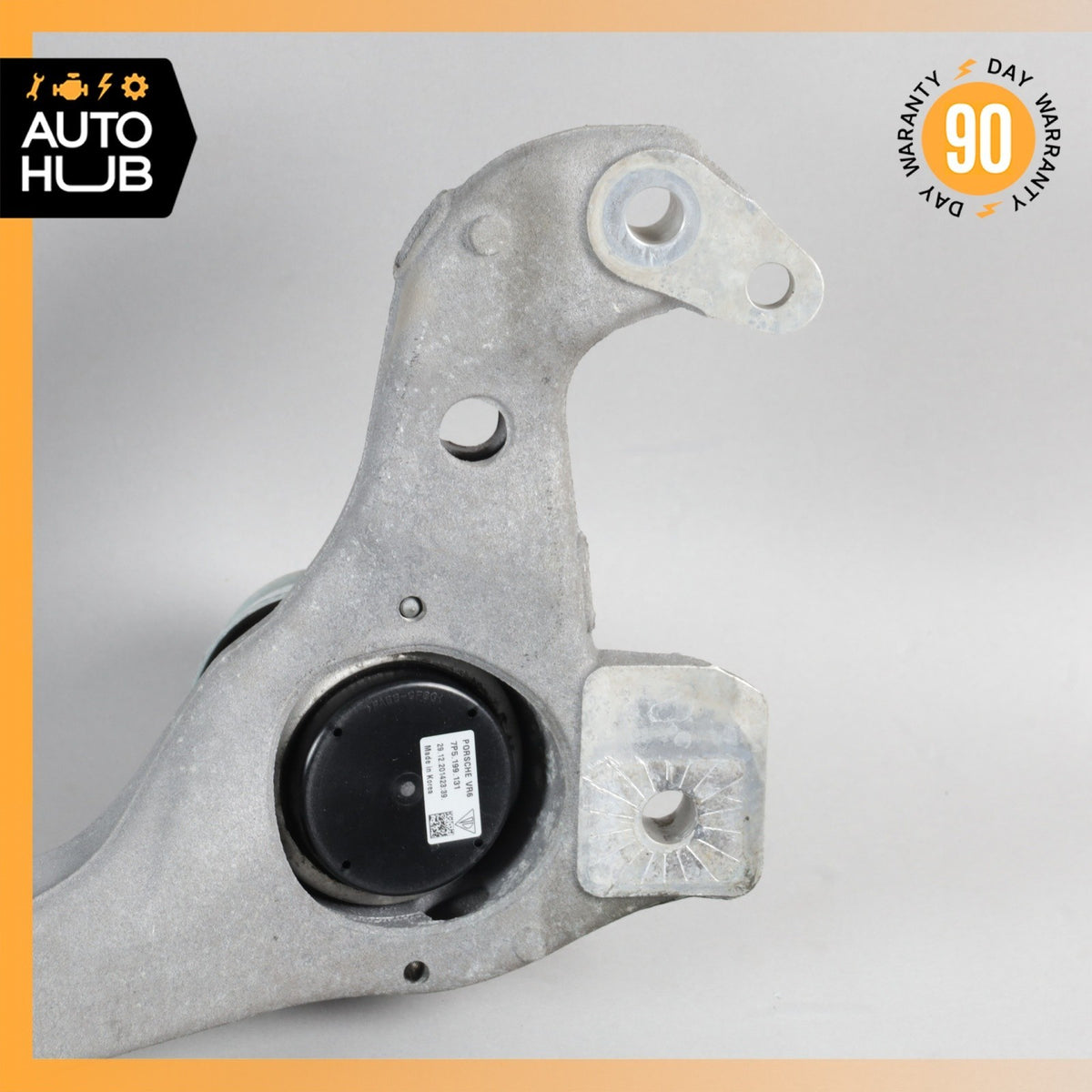 11-18 Porsche Cayenne 958 3.6L VR6 Front Engine Crossmember Mount Bracket OEM - photo 4