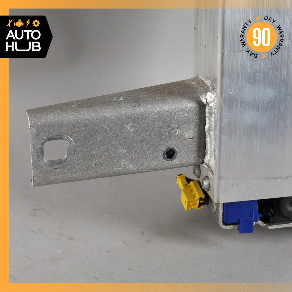 Mercedes R231 SL550 SL400 Convertible Top Right Roll Bar Support Pop Up OEM - photo 7