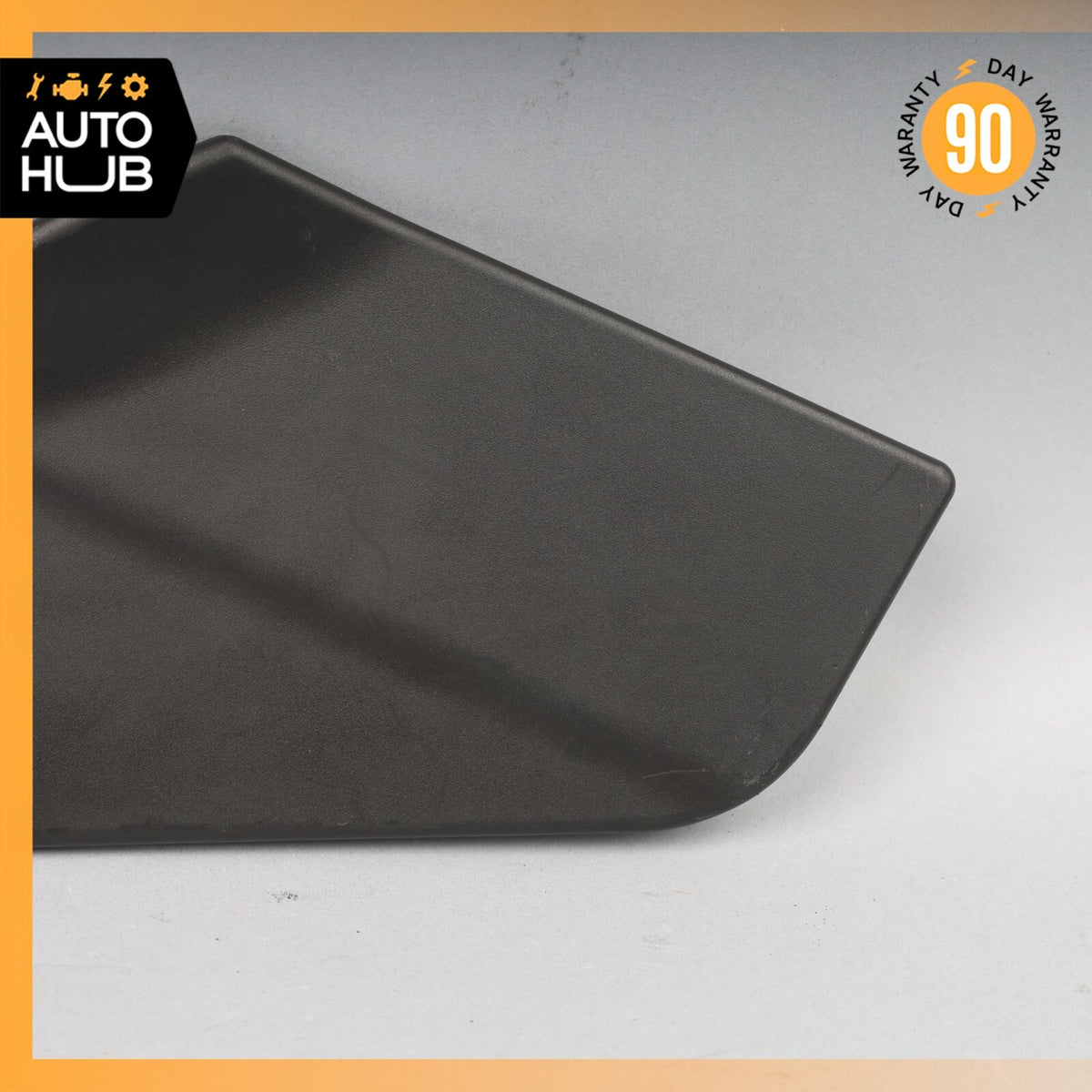 Maserati Quattroporte M156 Right Passenger Side Headlight Trim Panel Cover OEM - photo 2