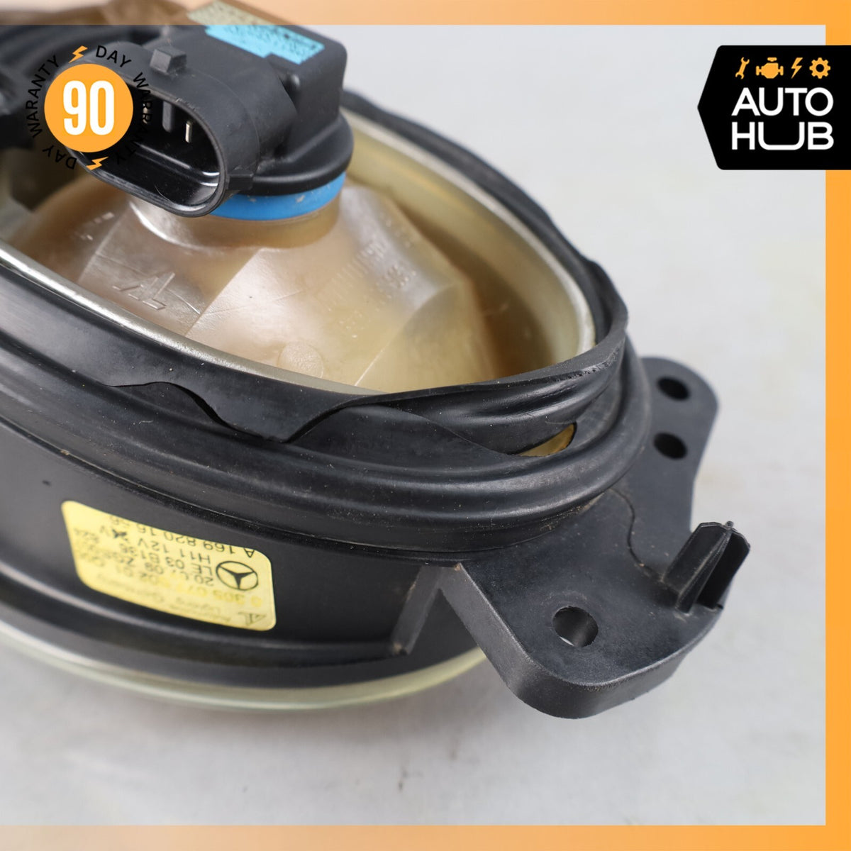 Mercedes W211 E350 SL550 CLK350 GL550 Fog Light Lamp Right Side 1698201656 OEM - photo 12