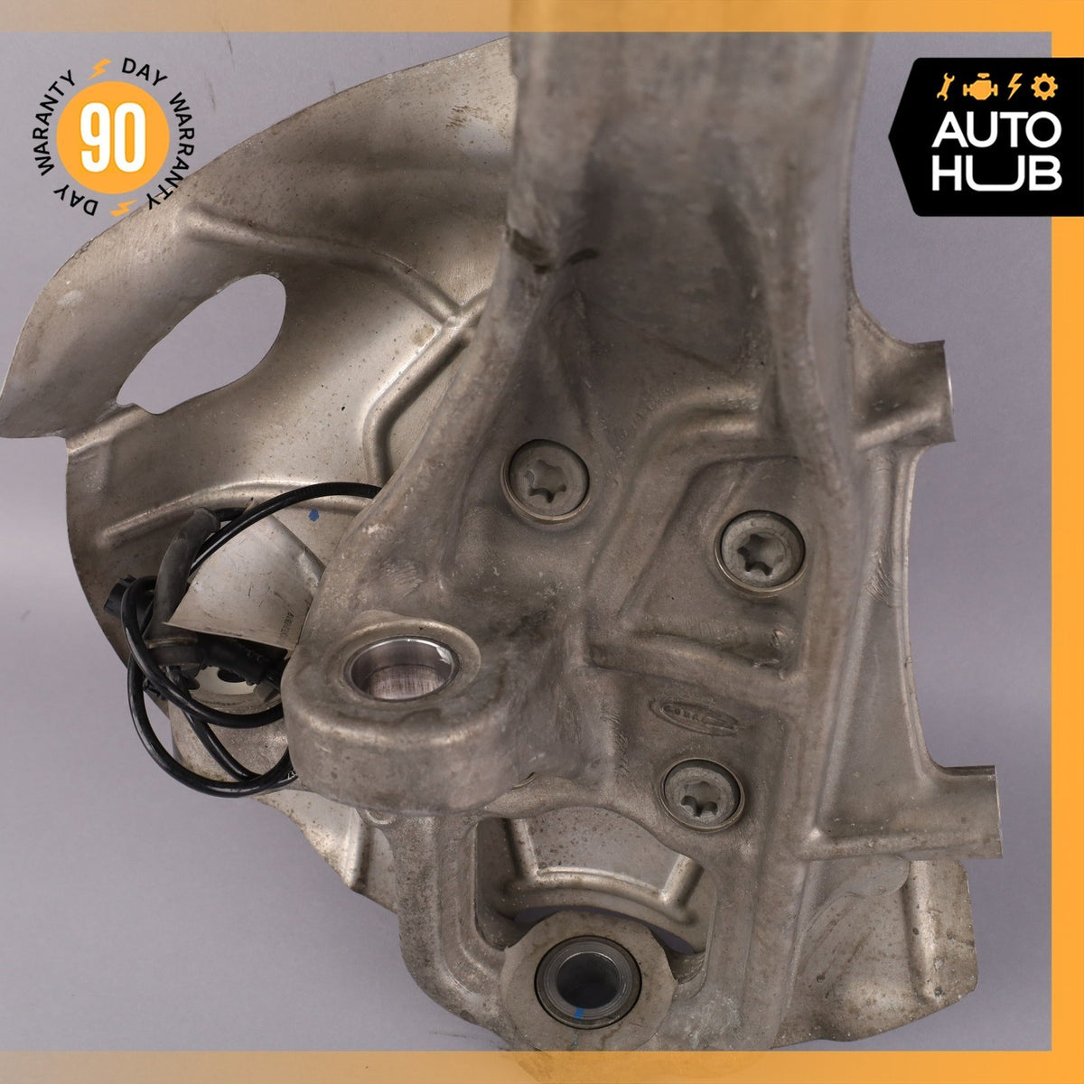 17-19 Alfa Romeo 952 Giulia RWD Front Right Side Spindle Knuckle Hub OEM 56k - photo 14
