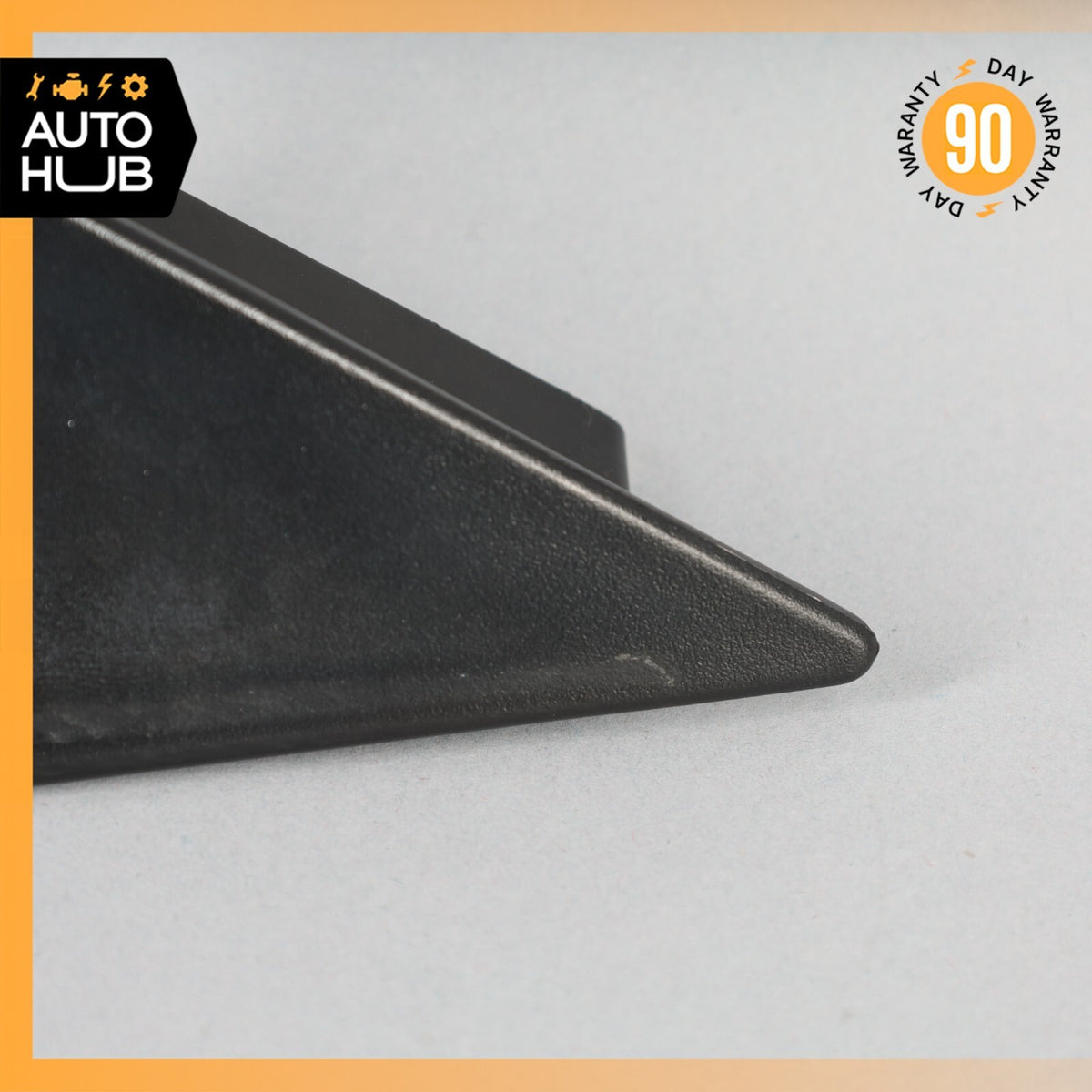 04-09 Cadillac XLR Exterior Front Right Passenger Side Window Trim 10305818 OEM - photo 4