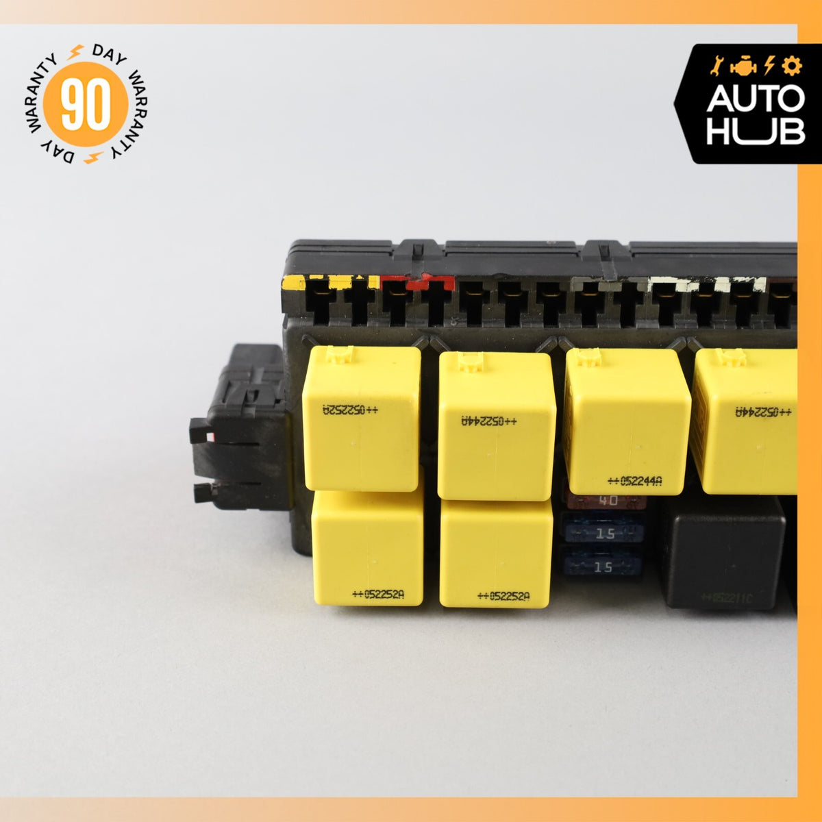 03-12 Mercedes R230 SL500 SL55 AMG Front Left SAM Fuse Box Control Module OEM - photo 7