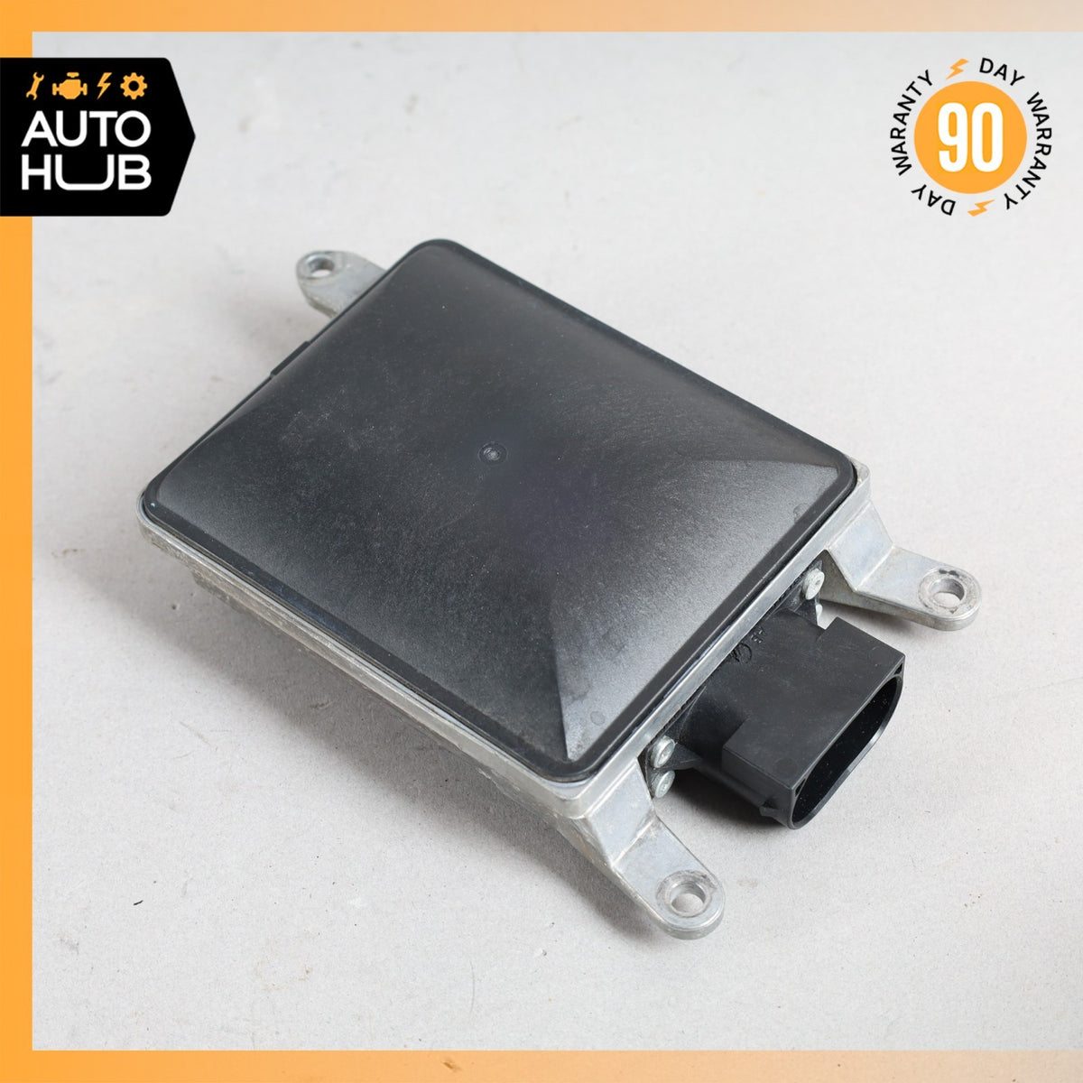 Porsche Cayenne 958 Rear Left Lane Assist Blind Spot Radar Sensor OEM 80k - photo 2