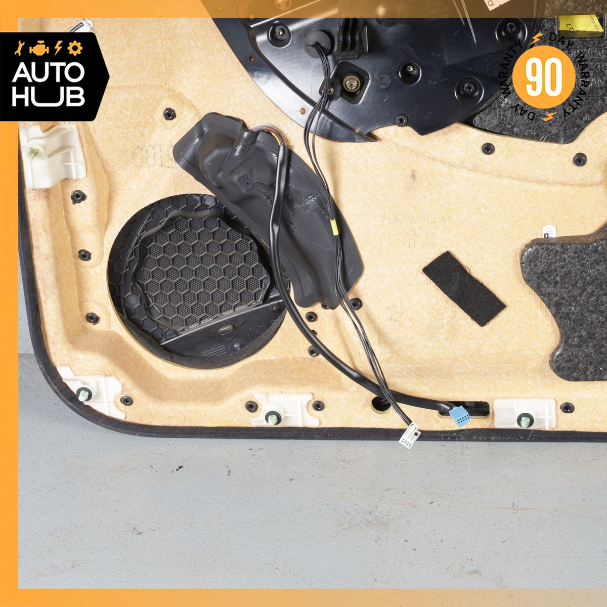 06-09 Mercedes W209 CLK350 CLK500 Door Panel Front Left Side Black OEM - photo 16