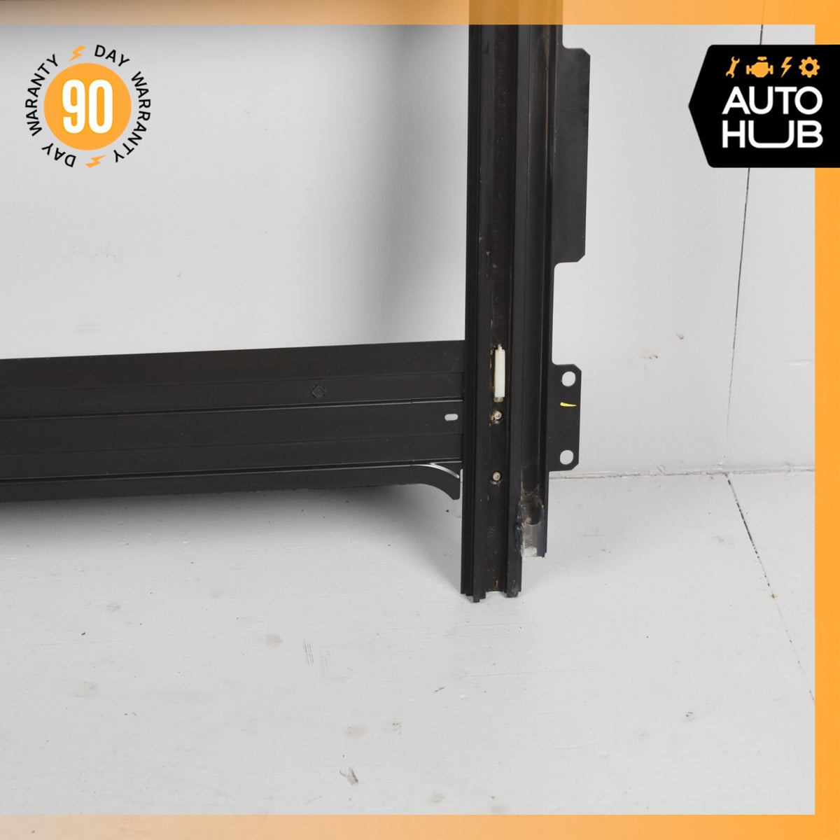 Maserati Quattroporte M139 Sunroof Guide Rail Frame Glass Track OEM 29k - photo 8