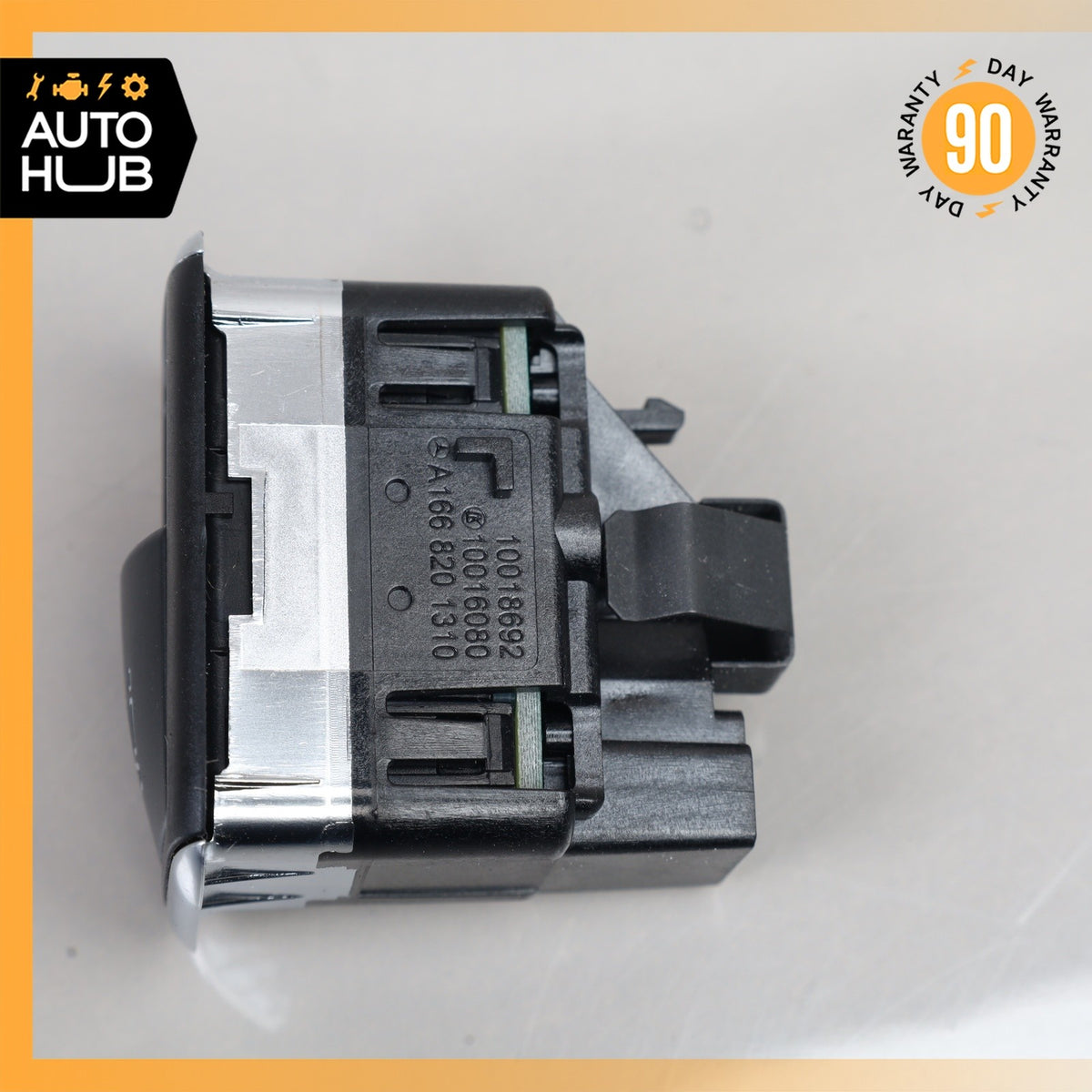 Mercedes X166 GL450 GLS550 3rd Row Right Seat Folding Power Switch Button OEM - photo 4
