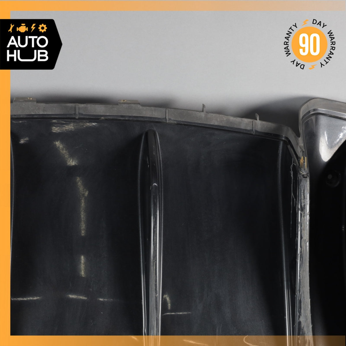 16-20 McLaren 570S Rear Bumper Cover Diffuser 13A2692CP OEM - photo 3