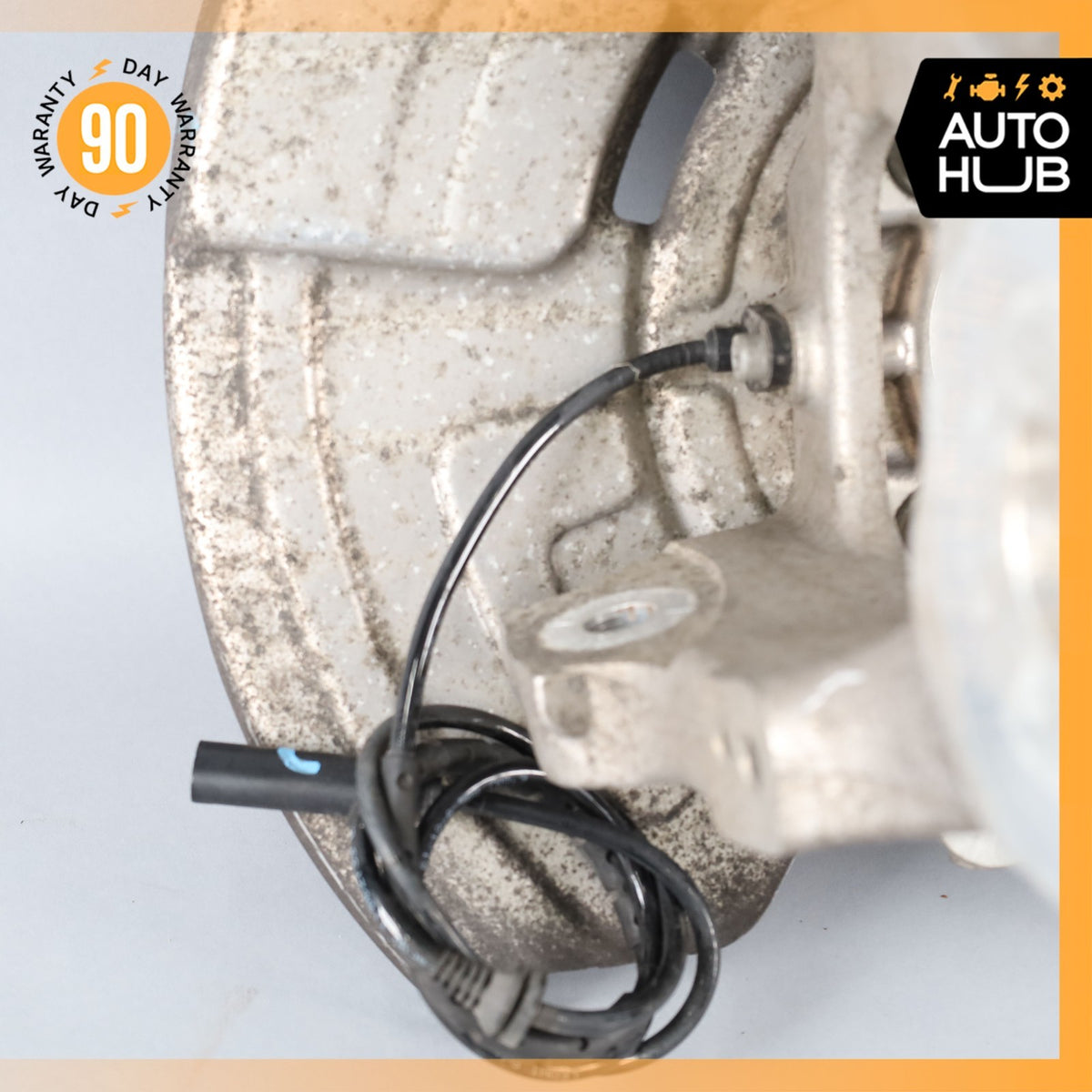 BMW E71 X6M Rear Left Spindle Knuckle Hub 6770989 OEM 62k - photo 10