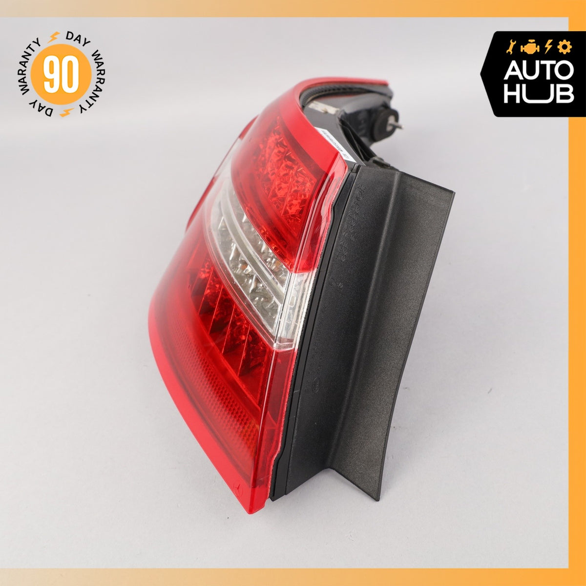 10-13 Mercedes W207 E350 E550 Outer Tail Light Lamp Left Side OEM - photo 22