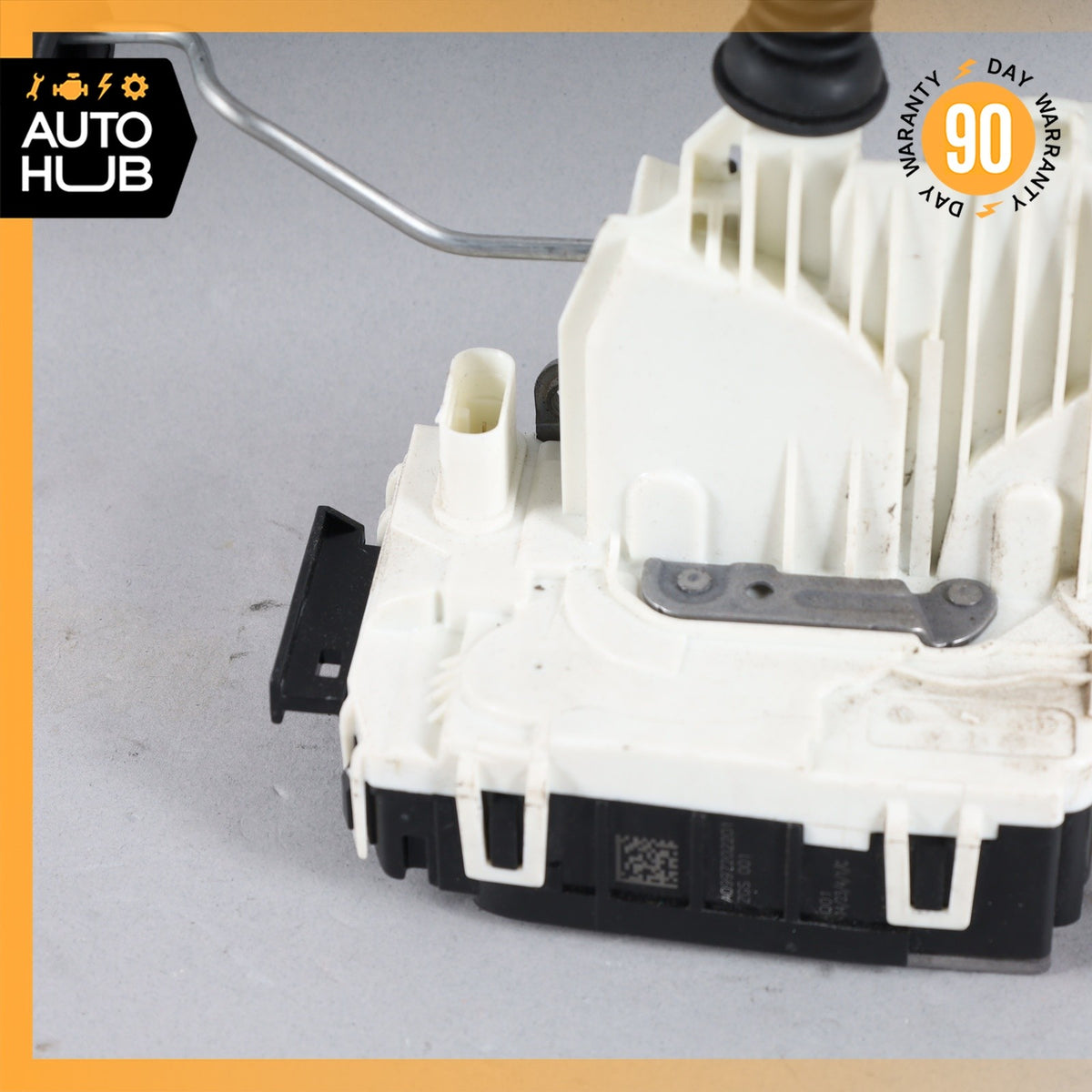 Mercedes W117 CLA250 CLA45 AMG Front Right Door Lock Latch Actuator OEM - photo 5