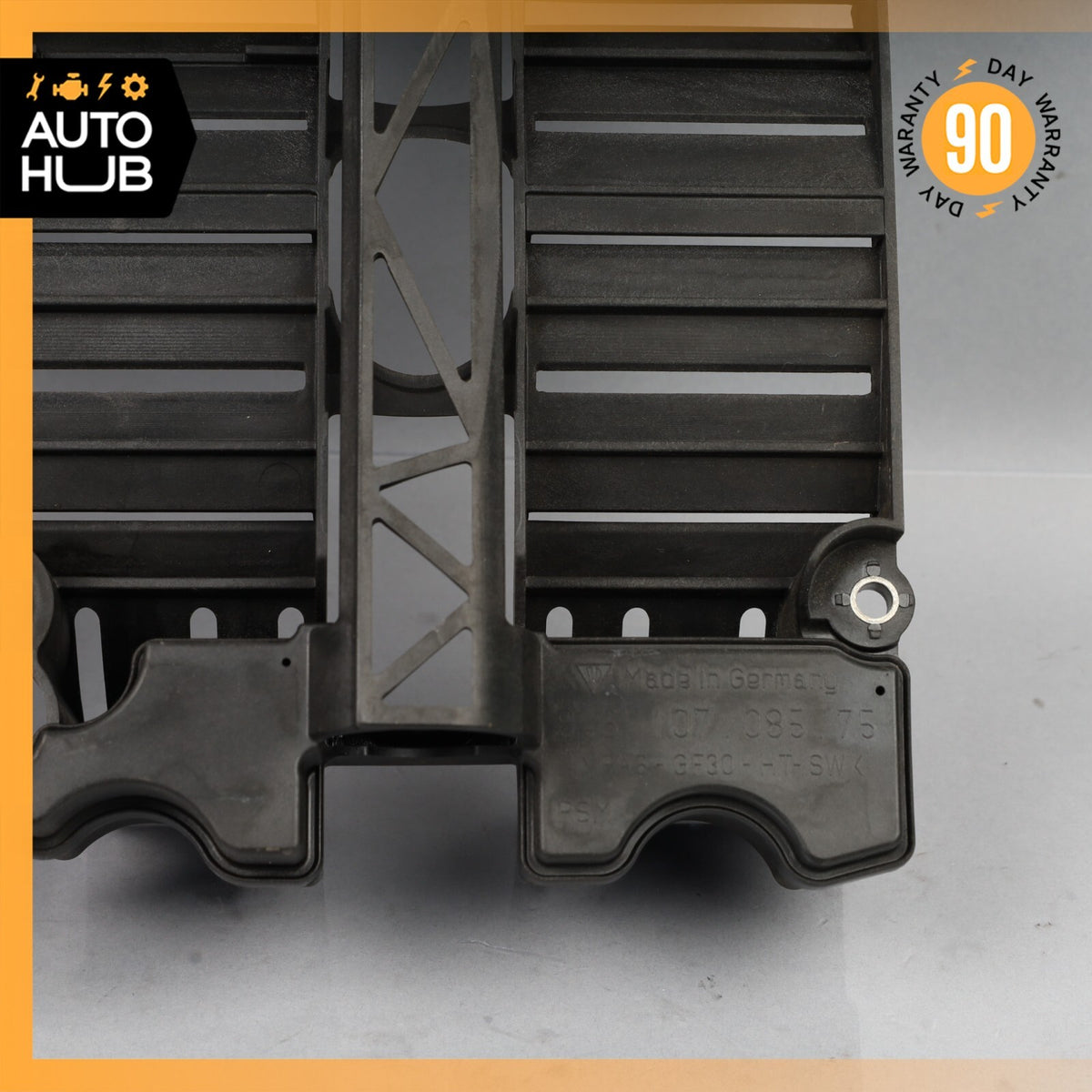 2015 Porsche Macan S 95B Engine Motor Oil Baffle 94610708575 OEM - photo 7