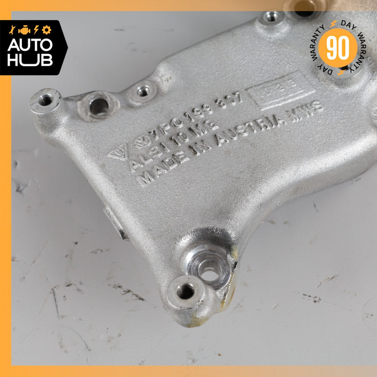 Porsche Panamera 970 Cayenne 958 Hybrid  Engine Left Side Mount Bracket OEM - photo 2