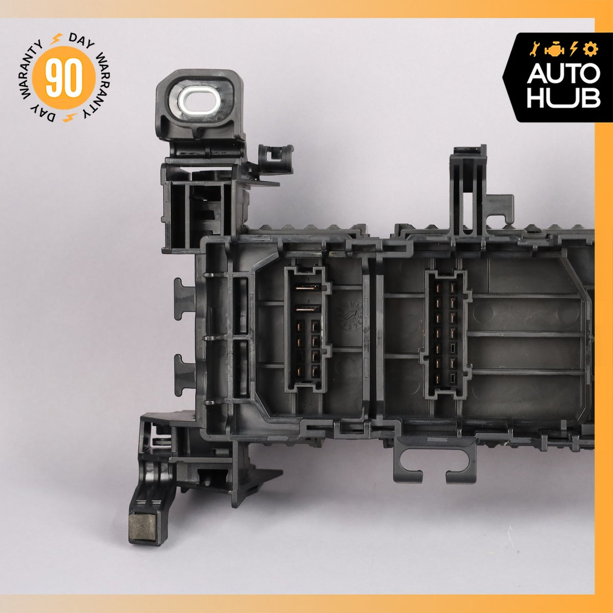 Mercedes W117 CLA45 AMG Right Dashboard Relay Terminal Fusebox Fuse Box OEM - photo 10