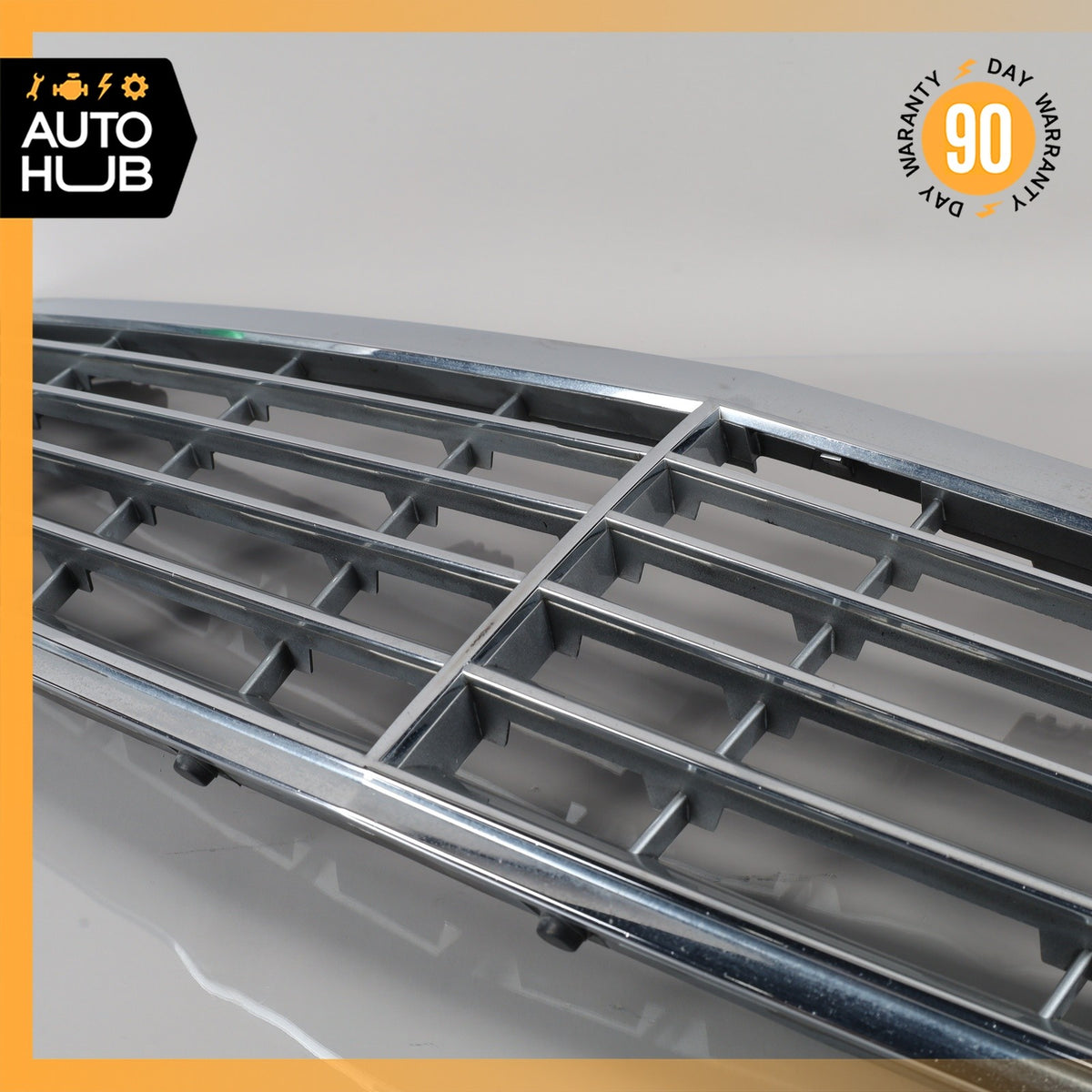 03-06 Mercedes W211 E320 E500 E350 Hood Radiator Grille Grill Chrome OEM - photo 8